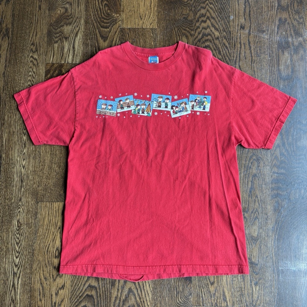Vintage Peanuts Christmas T Shirt XL Red Charlie Brown Comic Strip Snoopy Y2K